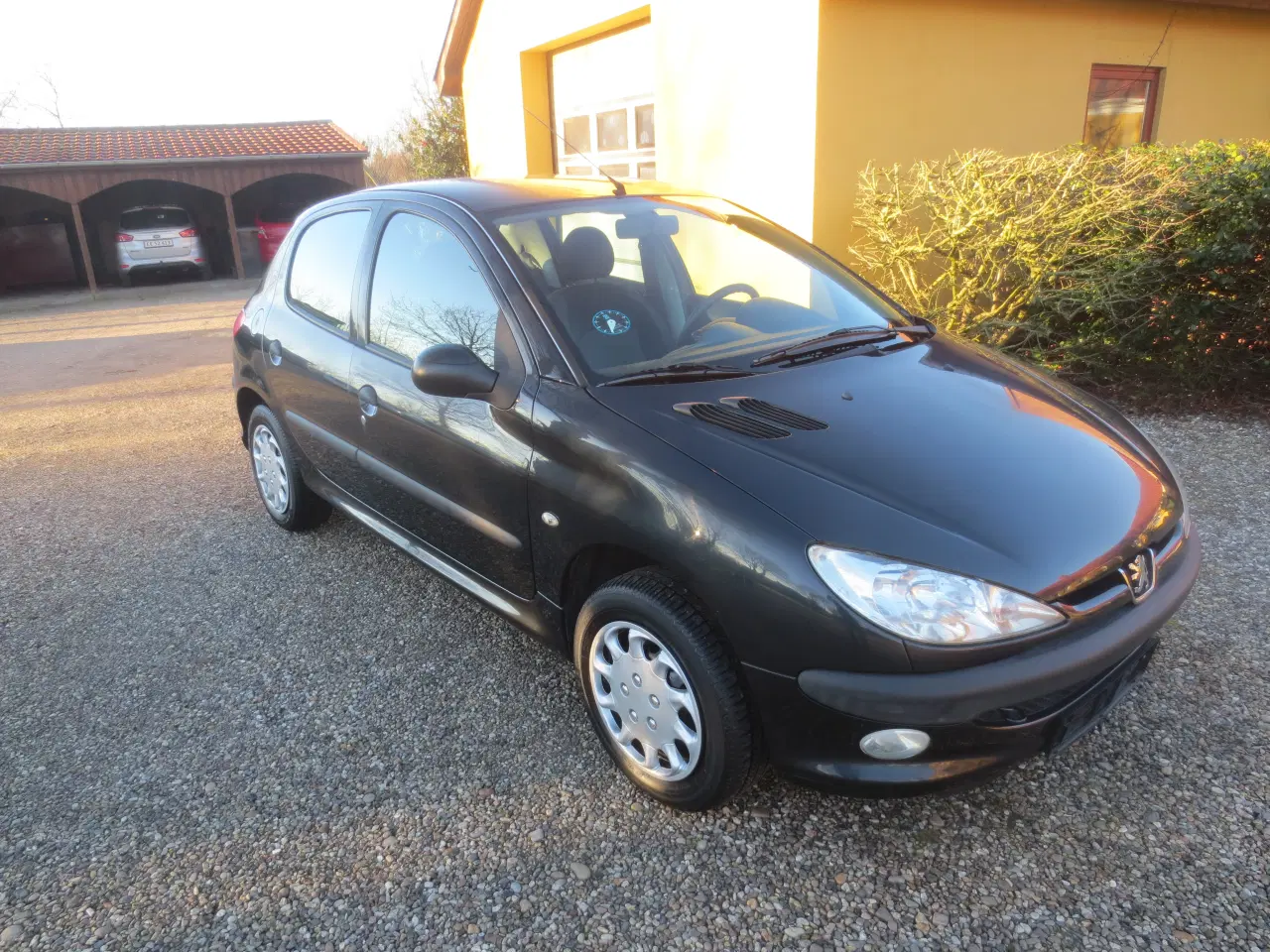 Billede 1 - Peugeot 206 1.4 i Km 92000 Nysynet. 