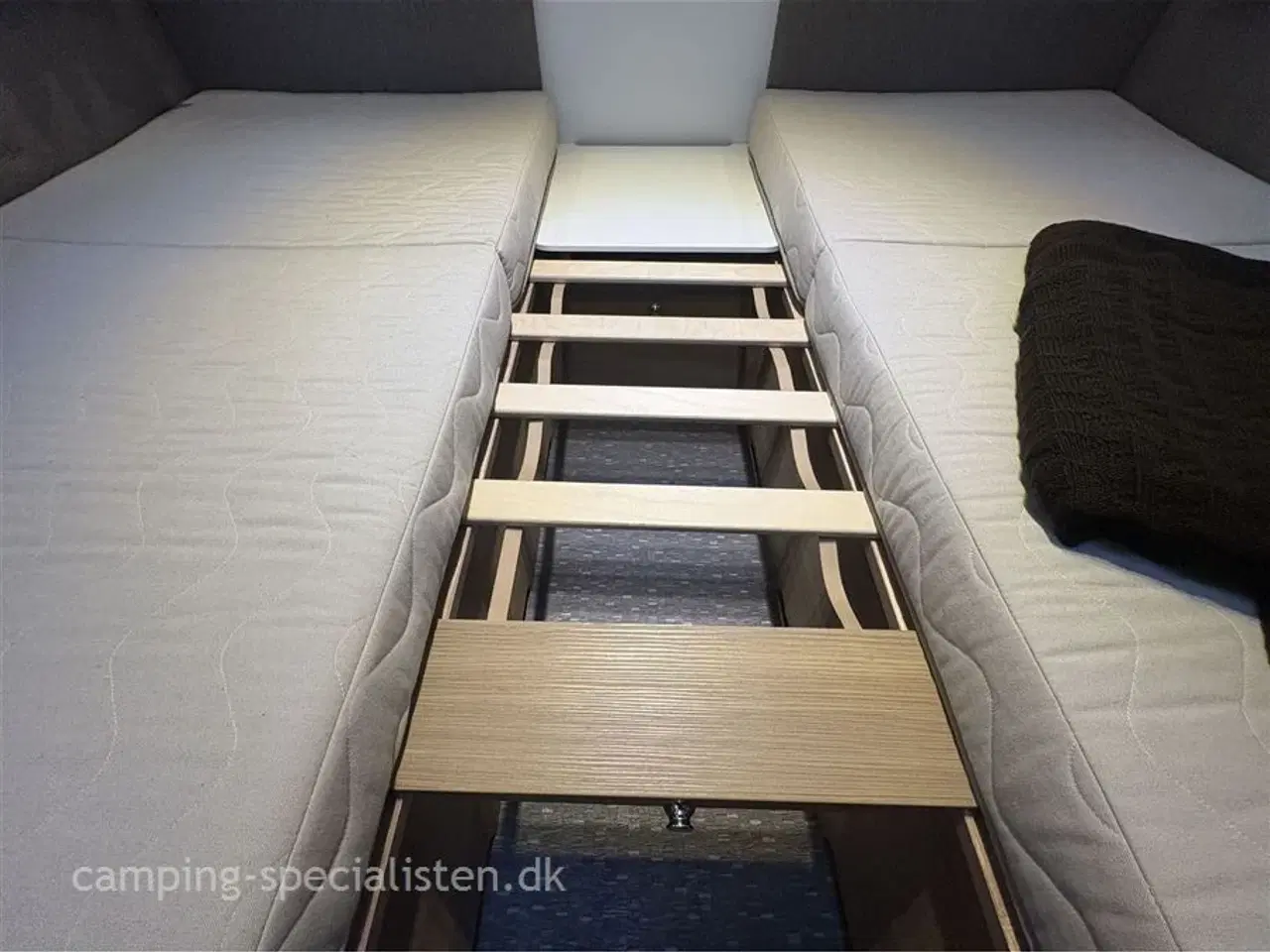 Billede 12 - 2019 - Adria Adora 502 UL   Adria Adora 502 UL Alde 2019 - Se den nu hos Camping-Specialisten.dk