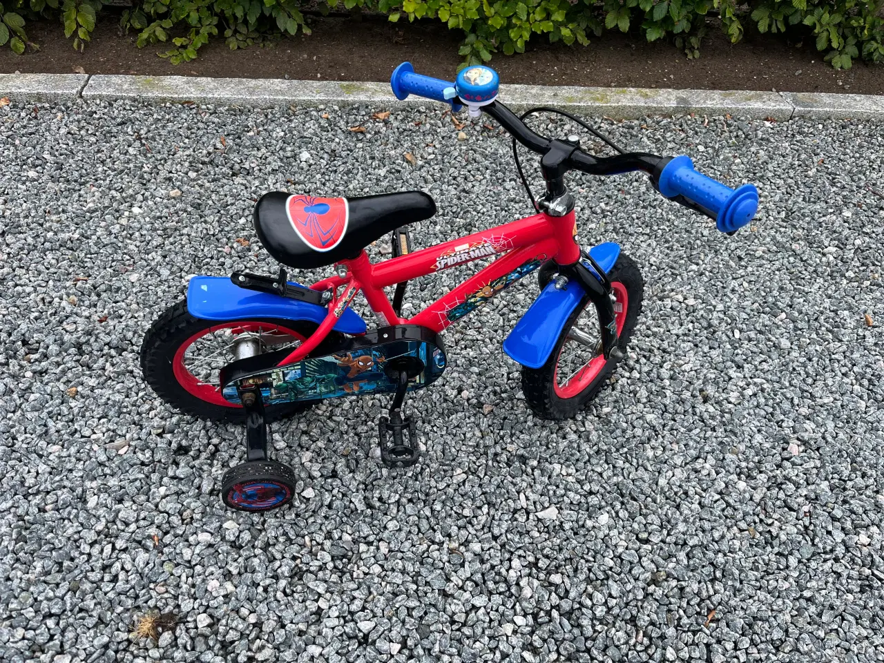 Billede 1 - Velholdt Spiderman børnecykel