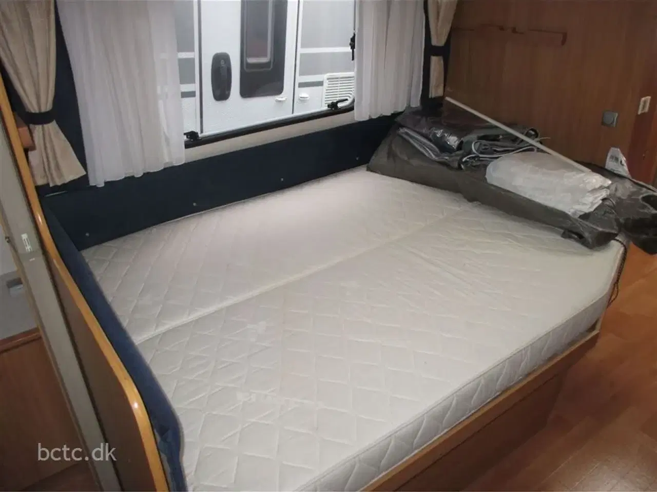 Billede 10 - 2014 - Adria Classica 663 UK Køjevogn