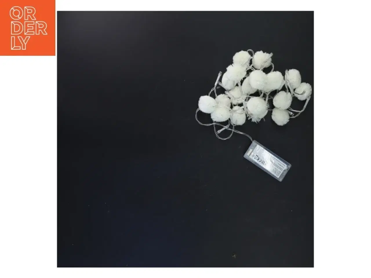 Billede 2 - Lyskæde med hvide pompom