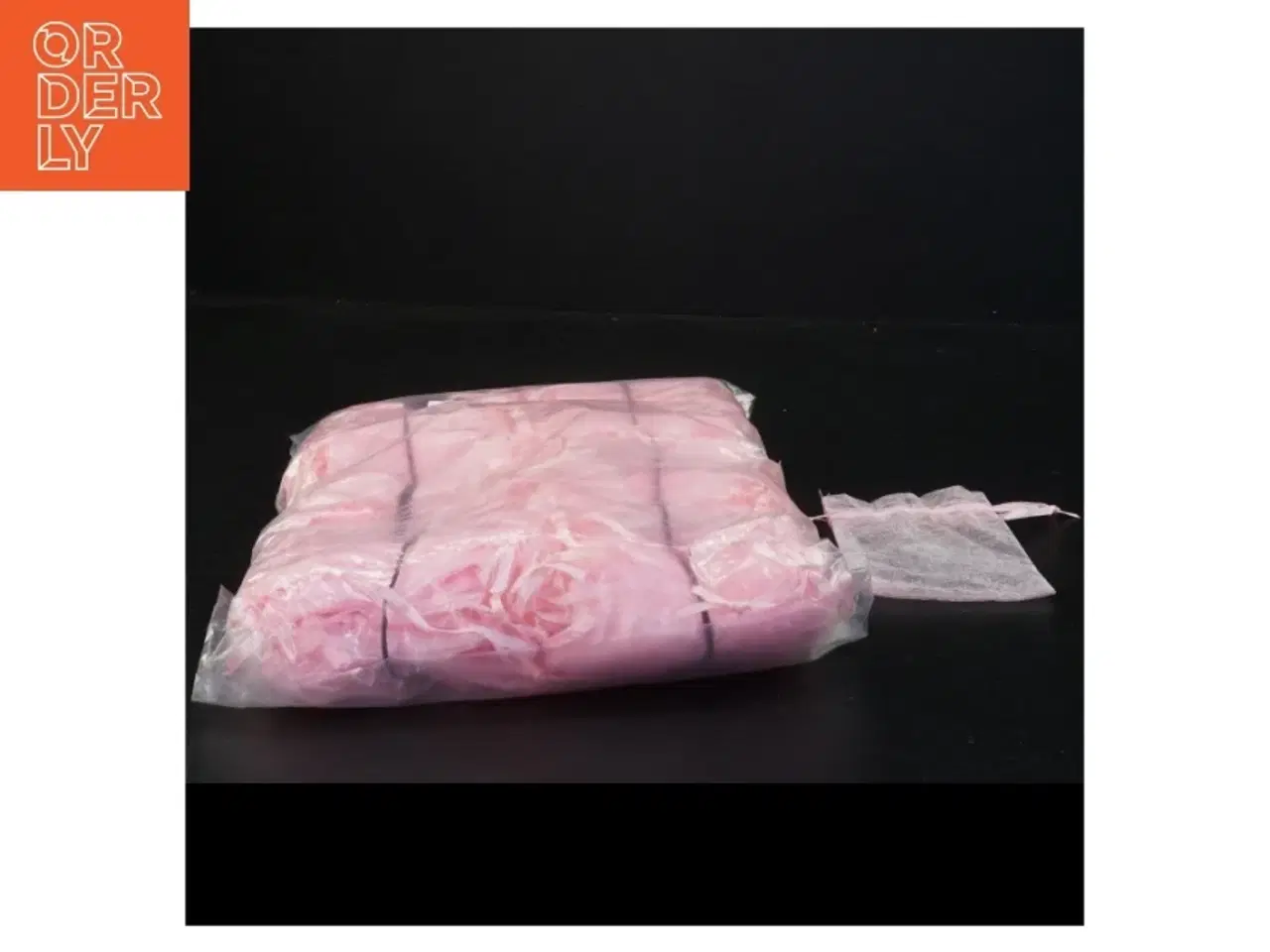 Billede 2 - 100 Små rosa smykkeposer eller risposer i chiffon (str. 8,5 x 6,5 cm)