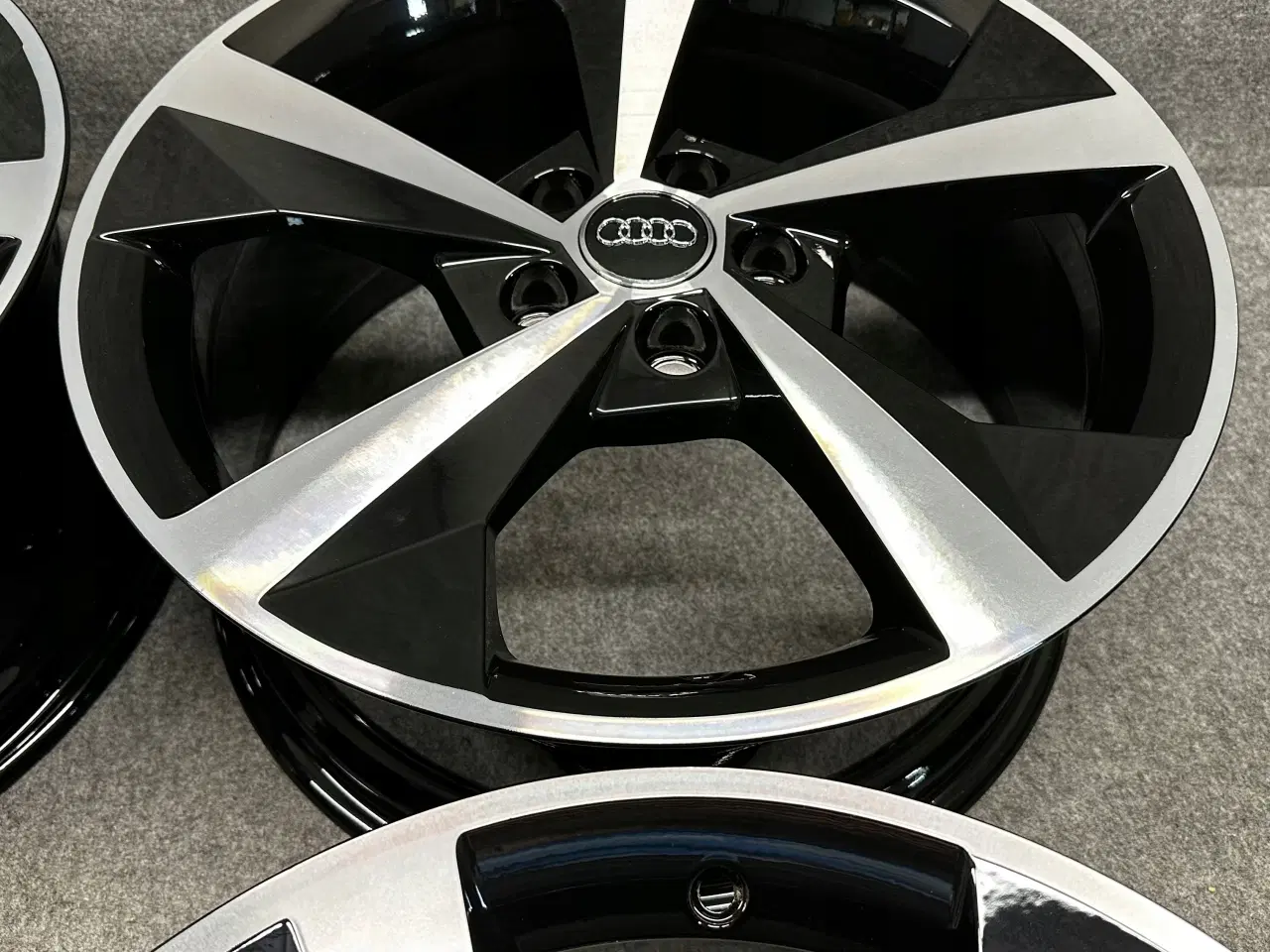 Billede 10 - AUDI A3 8Y 8Y0 18 8J x 18" 5x112 ET 46