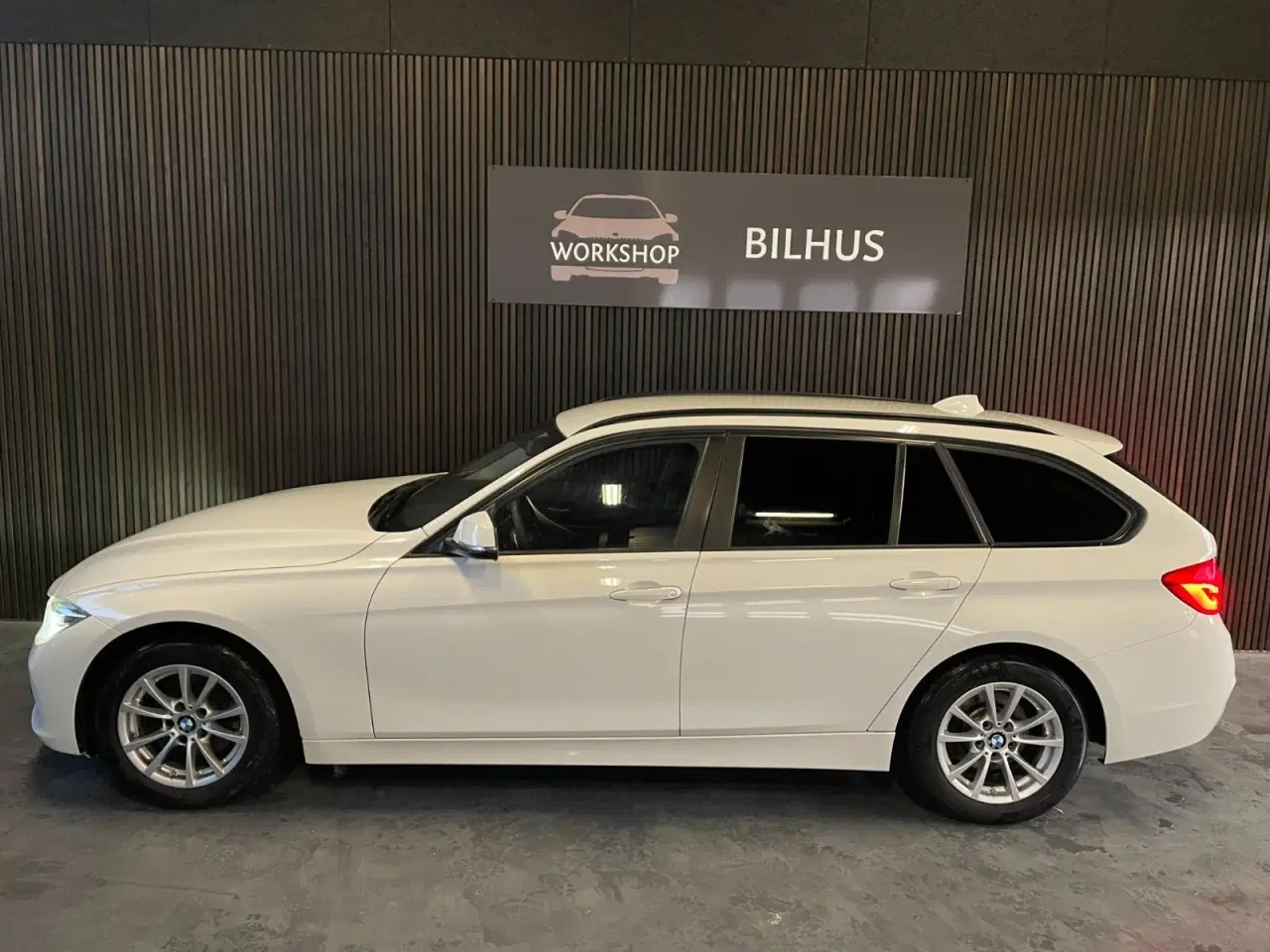 Billede 3 - BMW 320d 2,0 Touring Advantage aut.