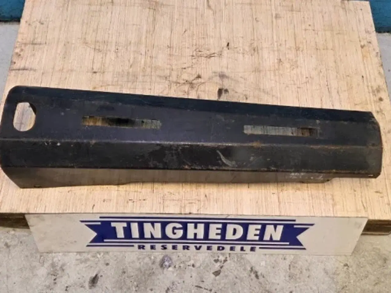 Billede 11 - New Holland TM190 Afskærmning 82027401