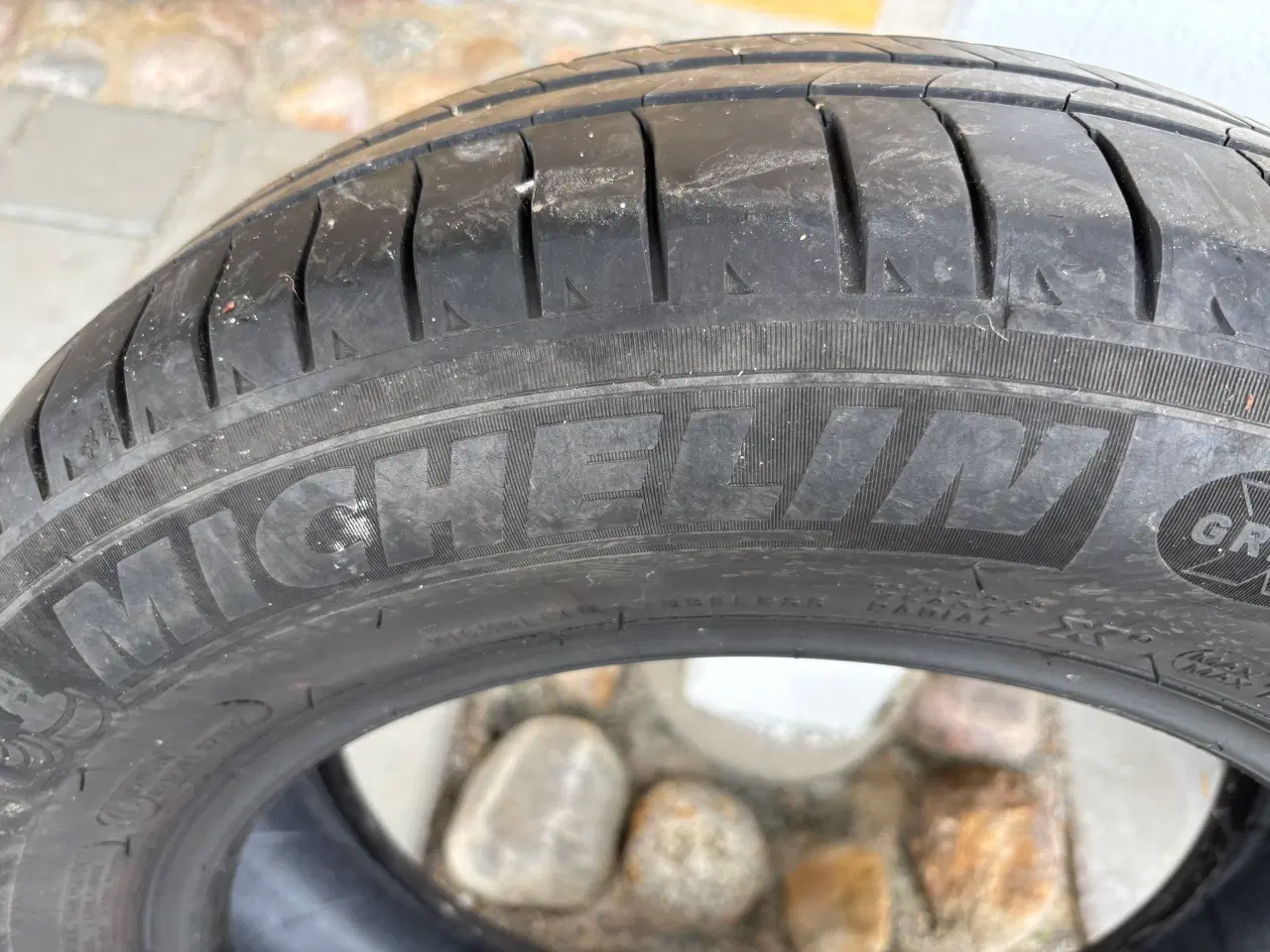 Billede 1 - 2 Michelin sommerdæk 15” med ca 4 mm mønster