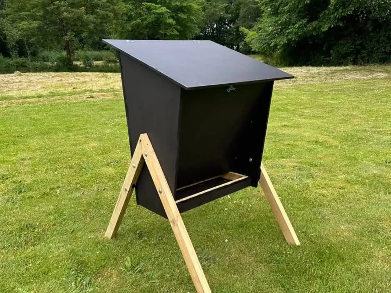 Billede 1 - Foderautomat til vildt