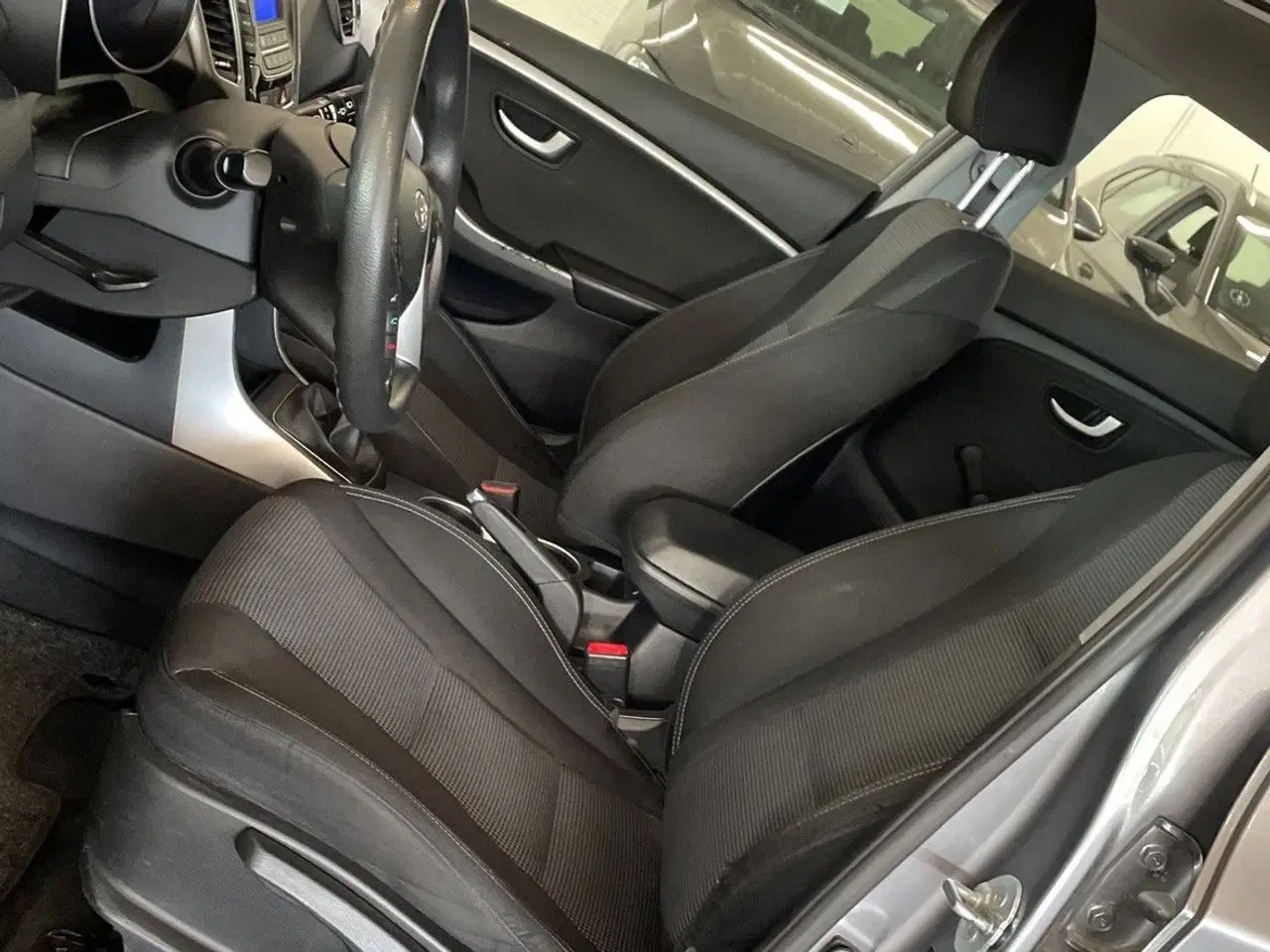 Billede 10 - Hyundai i30 1,6 CRDi Comfort ISG 110HK 5d 6g