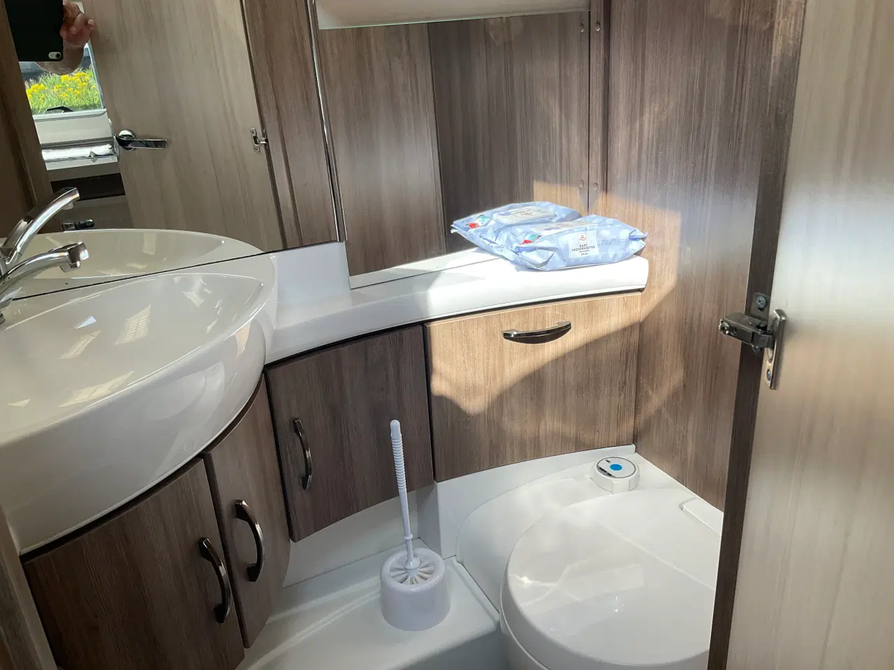 Billede 4 - Hobby 495ul med mover 