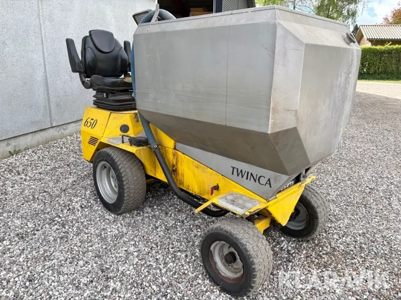 Billede 2 - Fodervogn Twinca 650