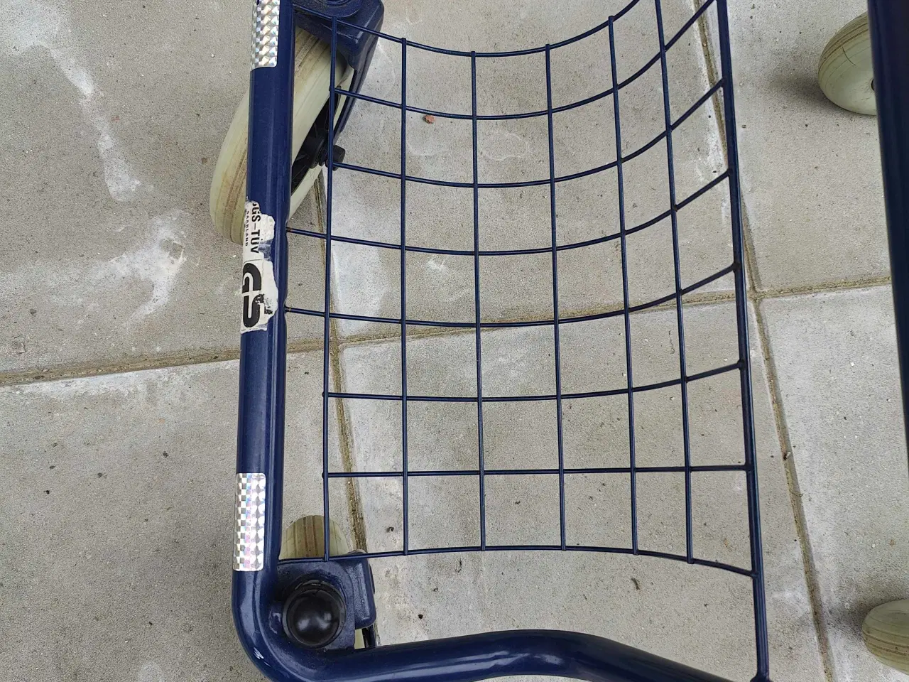 Billede 7 - Hjælpe rollator med krykke