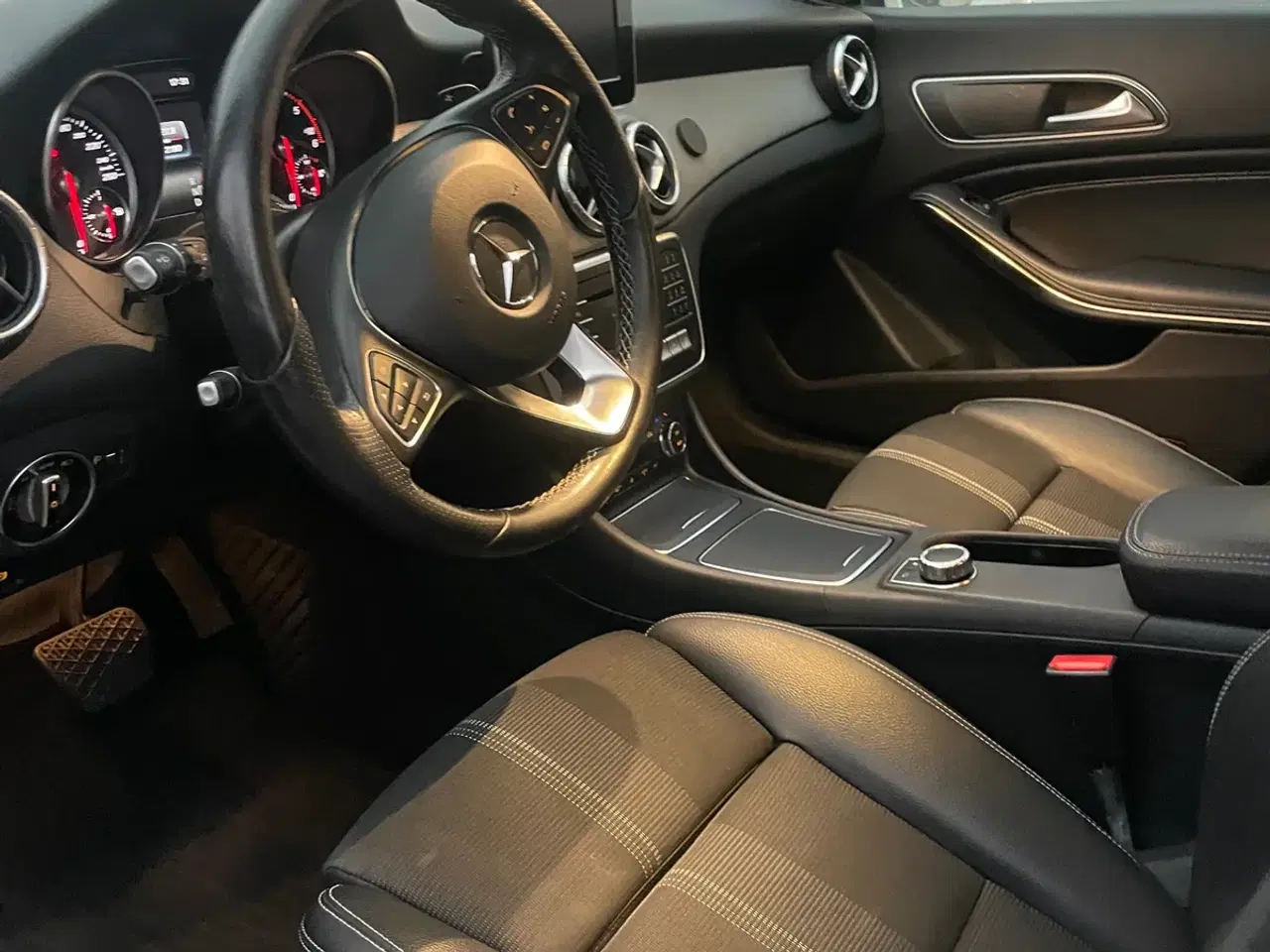 Billede 4 - Mercedes CLA200 d Shooting Brake aut.