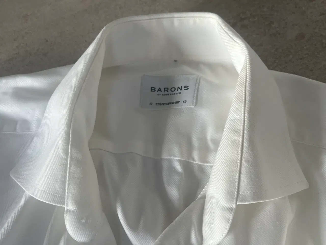 Billede 3 - Hvide og blå Barons skjorter