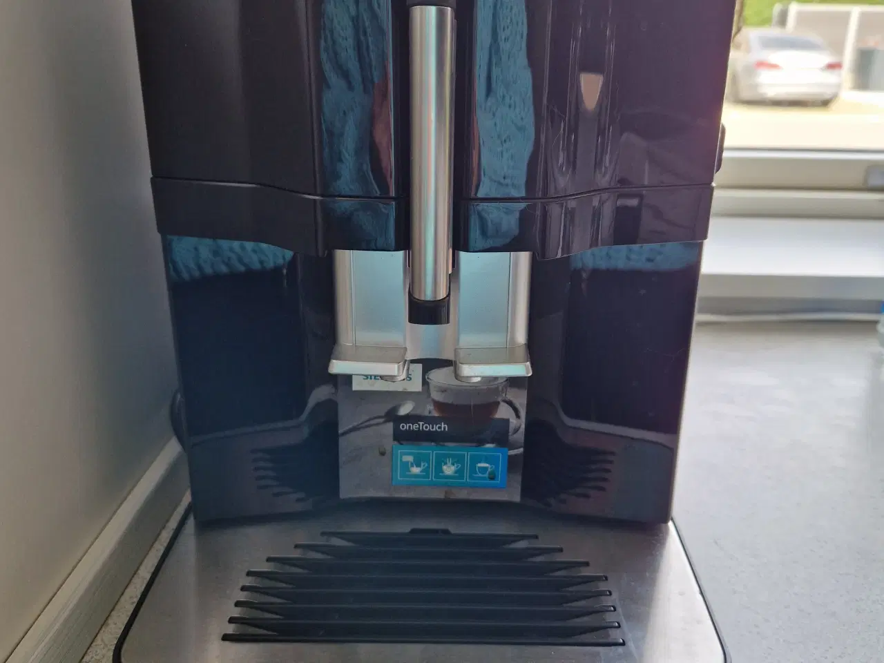 Billede 1 - Siemens kaffemaskine EQ 300 sort
