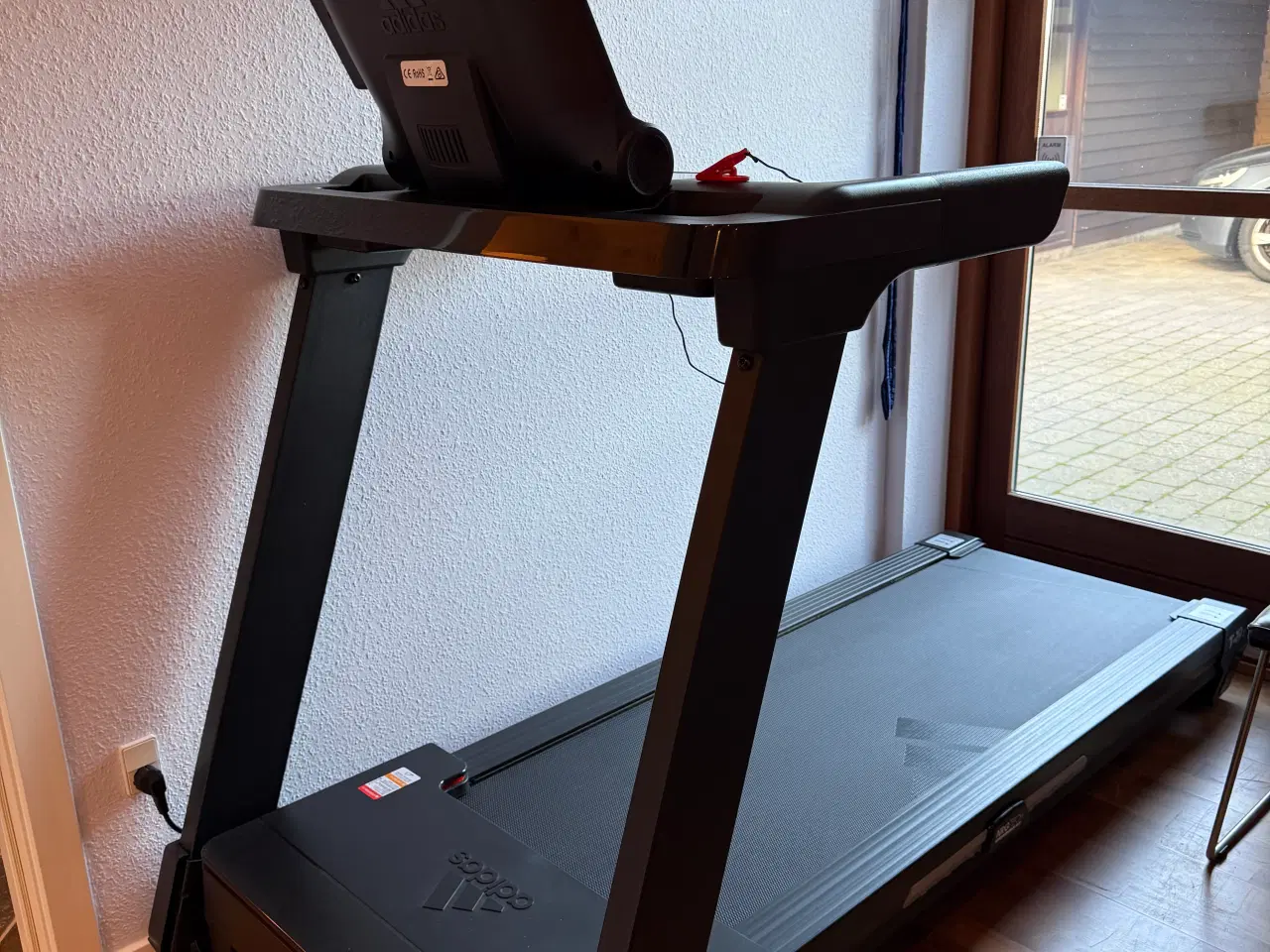 Billede 1 - Adidas løbebånd i høj kvalitet