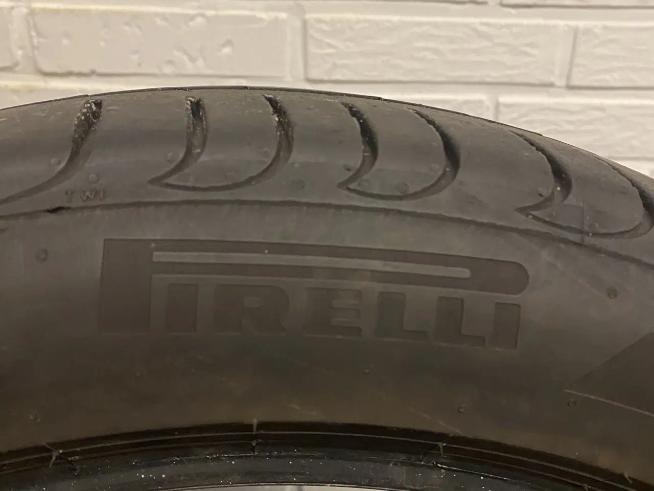 Billede 1 - 19” sommerdæk Pirelli powergy