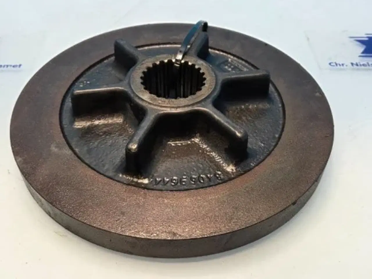 Billede 2 - New Holland CR9.90 Håndbremseskive 84071123