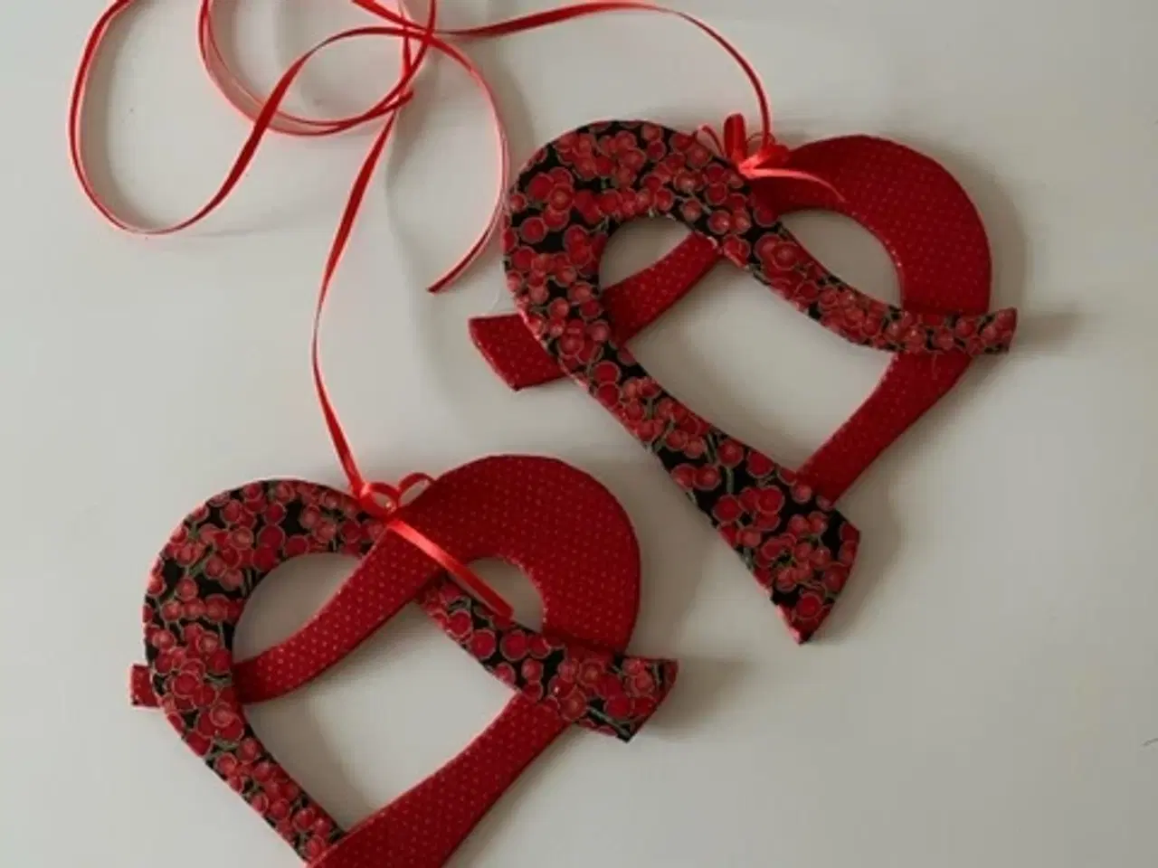 Billede 2 - Hjerter syet i patchwork