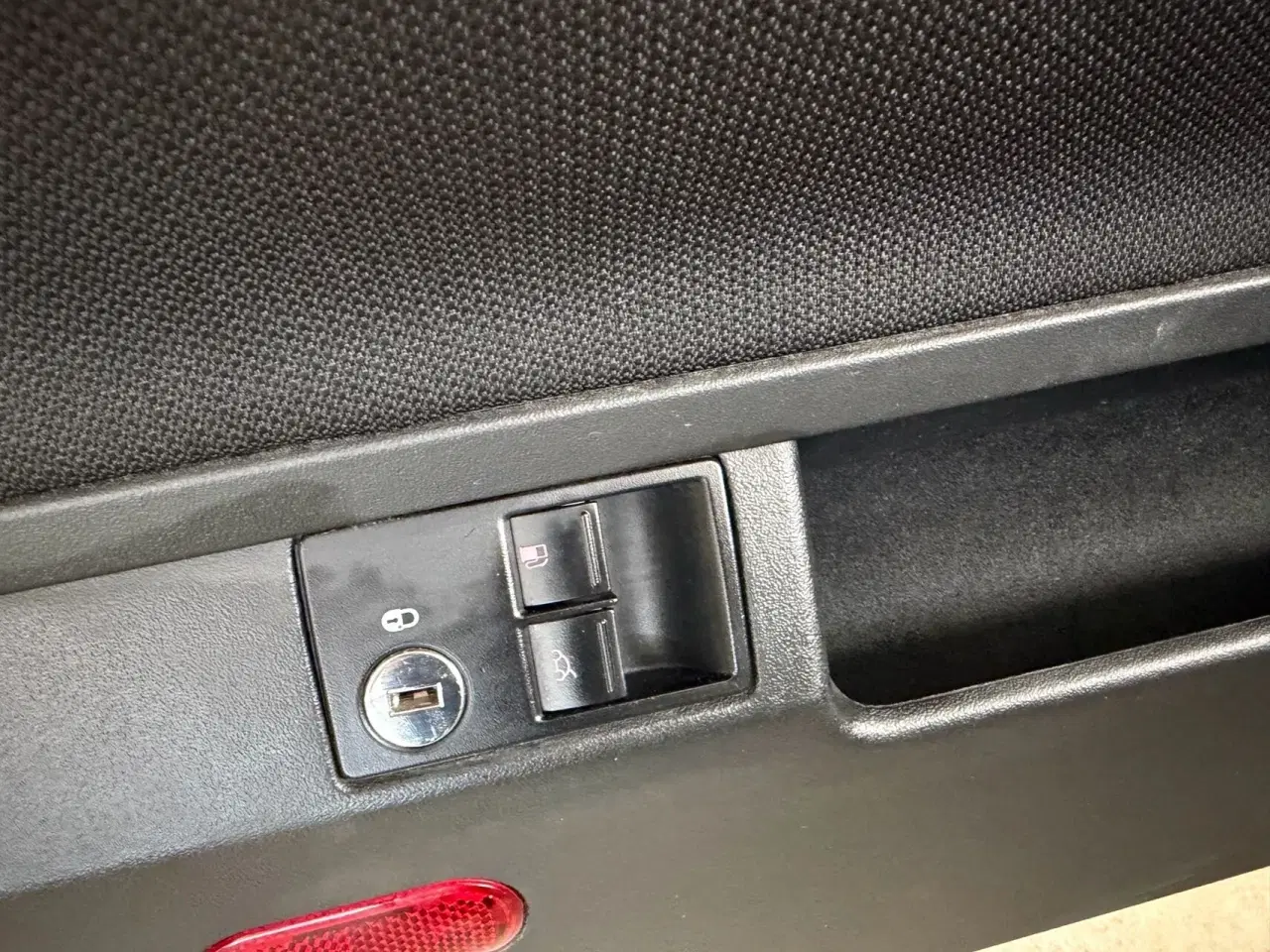 Billede 8 - VW Beetle 1,6 102HK Cabr.