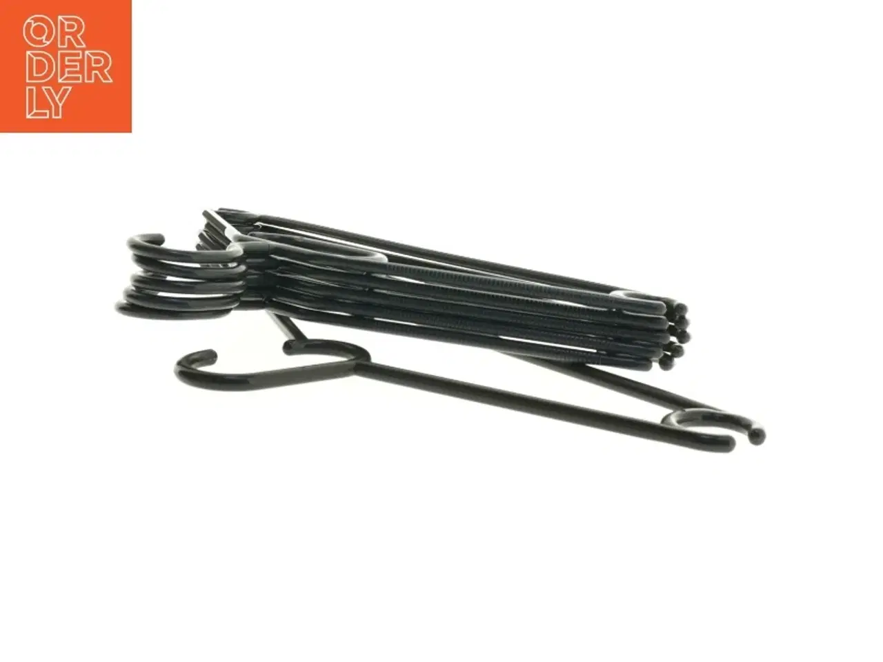 Billede 3 - Sorte plastikbøjler (str. 40 x 21 cm)