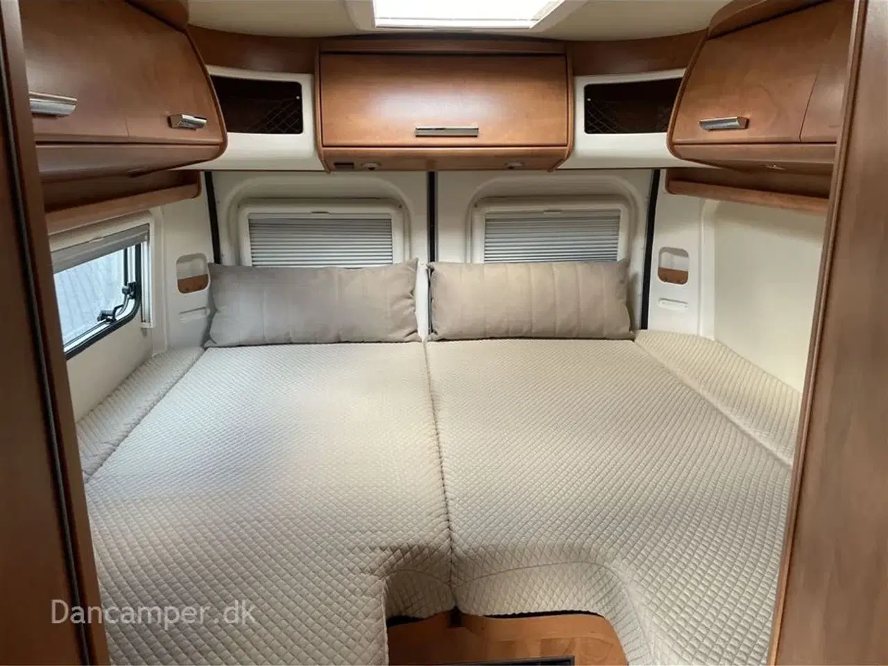 Billede 21 - 2020 - Carthago premium van 640 LE   Luksusvan, 140Hk   9-trins Automatgear, enkeltsenge, alufælge, navigation, træk