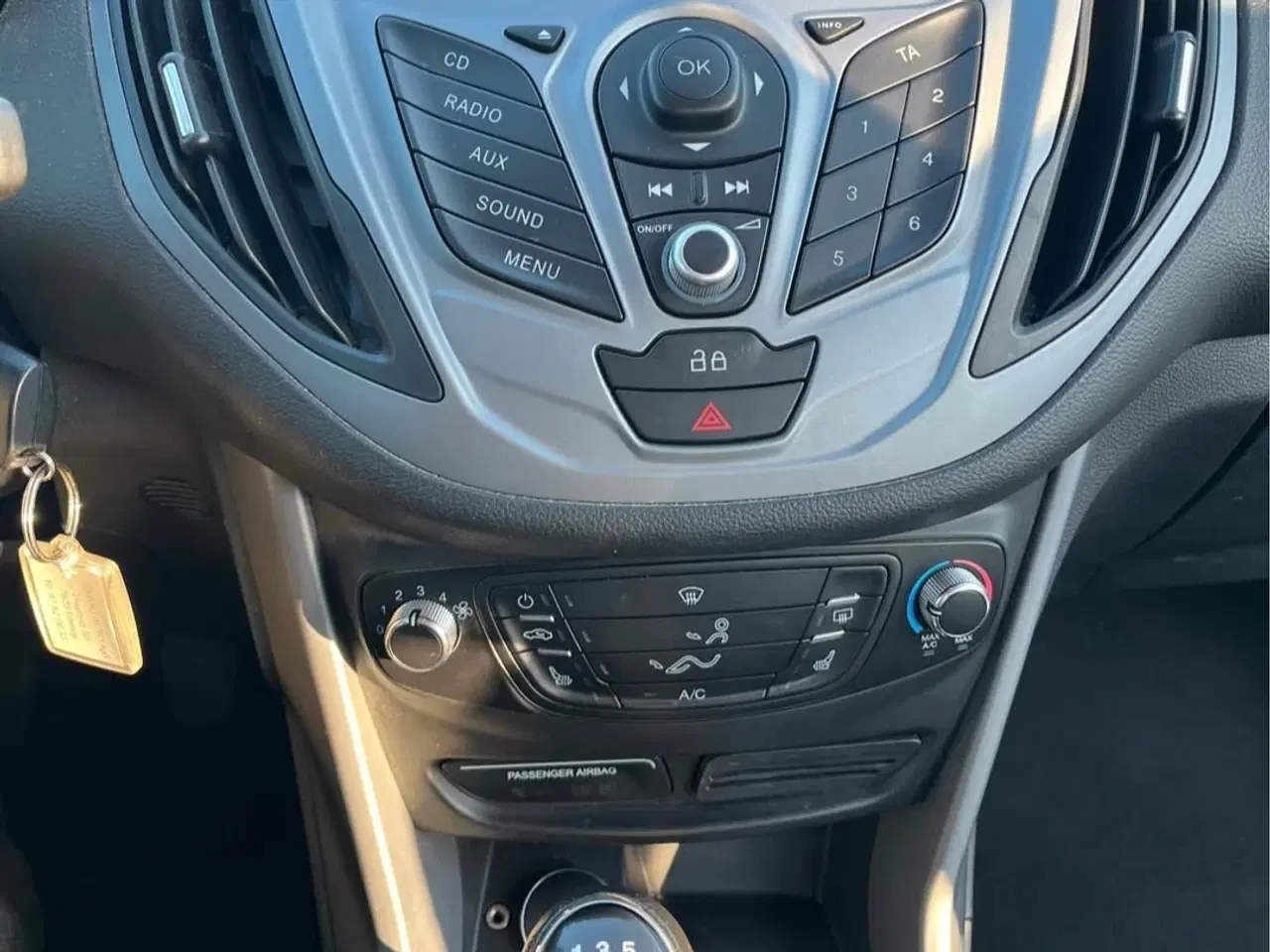 Billede 4 - Ford B max kun kørt 156000 km årgang 2013