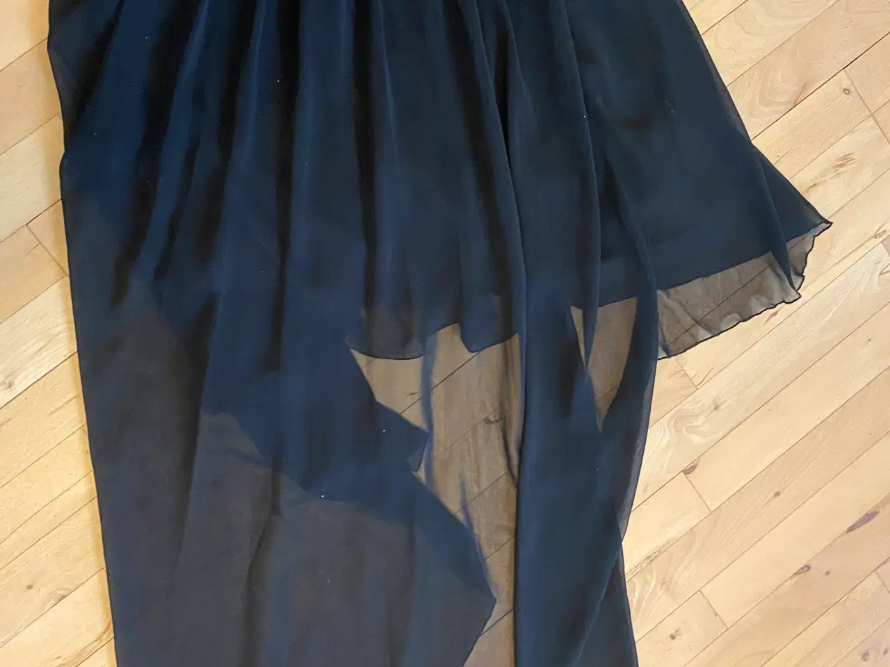 Billede 6 - Gallakjole fra AX Paris 