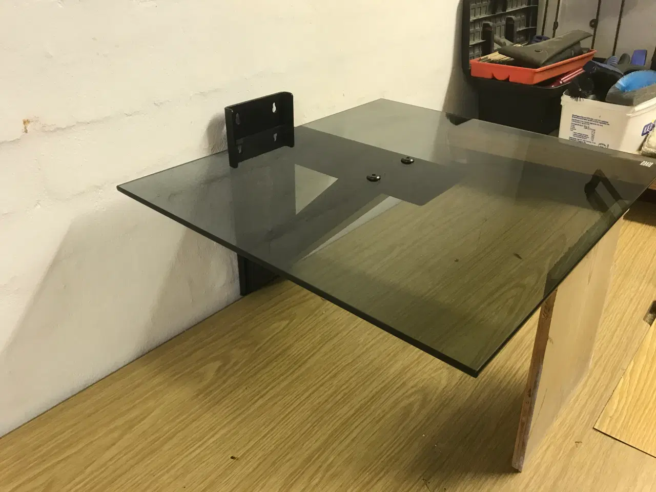 Billede 1 - Solid grammofonhylde med hærdet glasplade