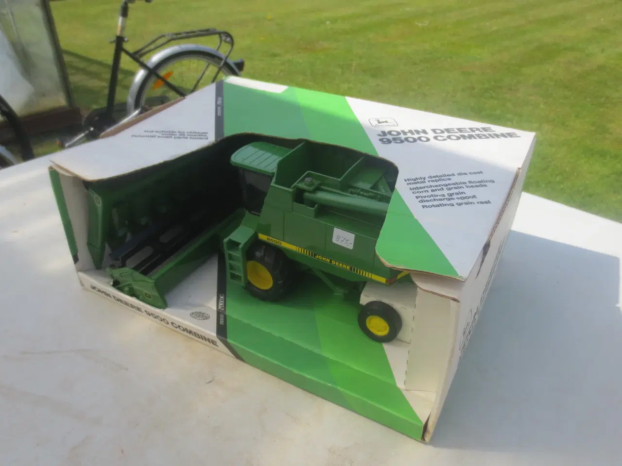 Billede 1 - 1 stk Modelmejetærsker John Deere 9500
