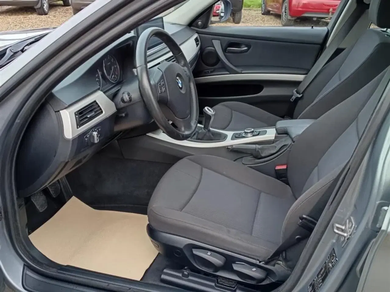 Billede 4 - BMW 318i 2,0 143HK 6g