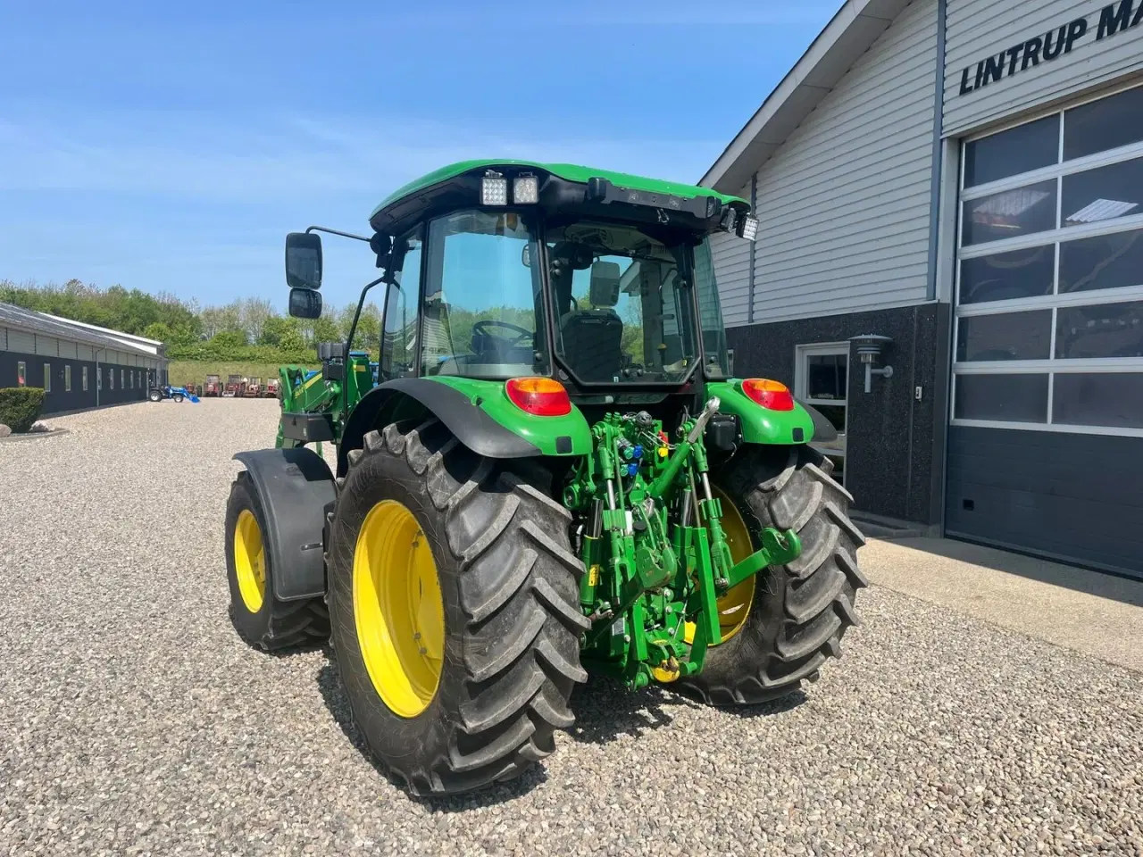 Billede 11 - John Deere 5115M Med frontlæsser, som ny