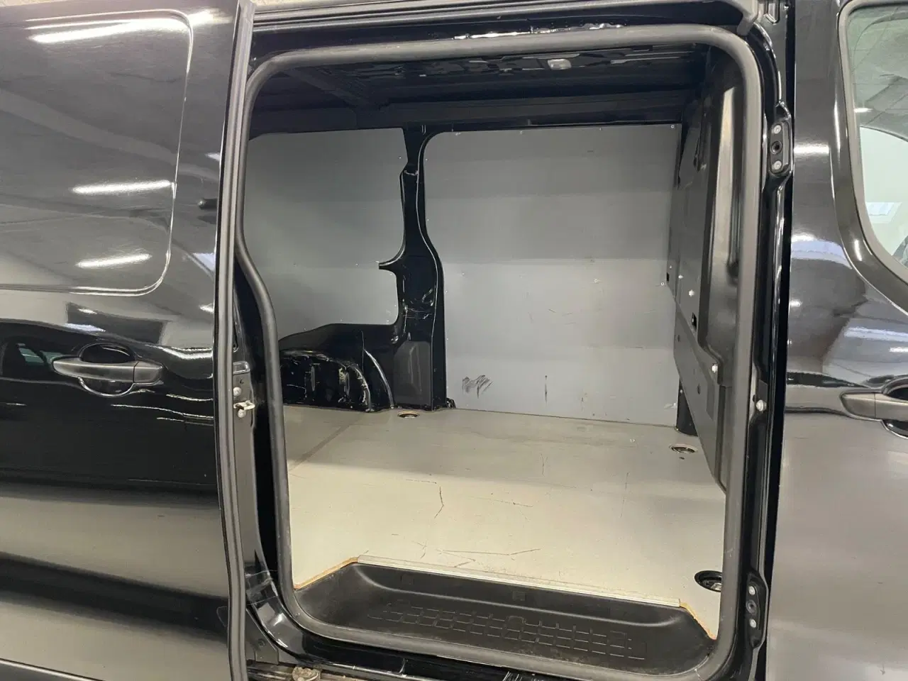 Billede 12 - Opel Vivaro 1,5 D 102 Essenia L2V1