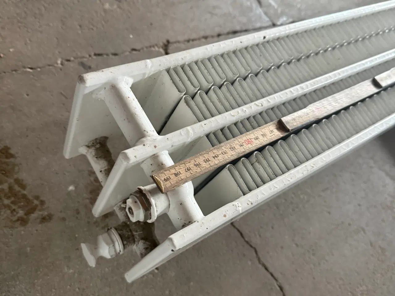 Billede 3 - Lavkonvektor/gulvradiator