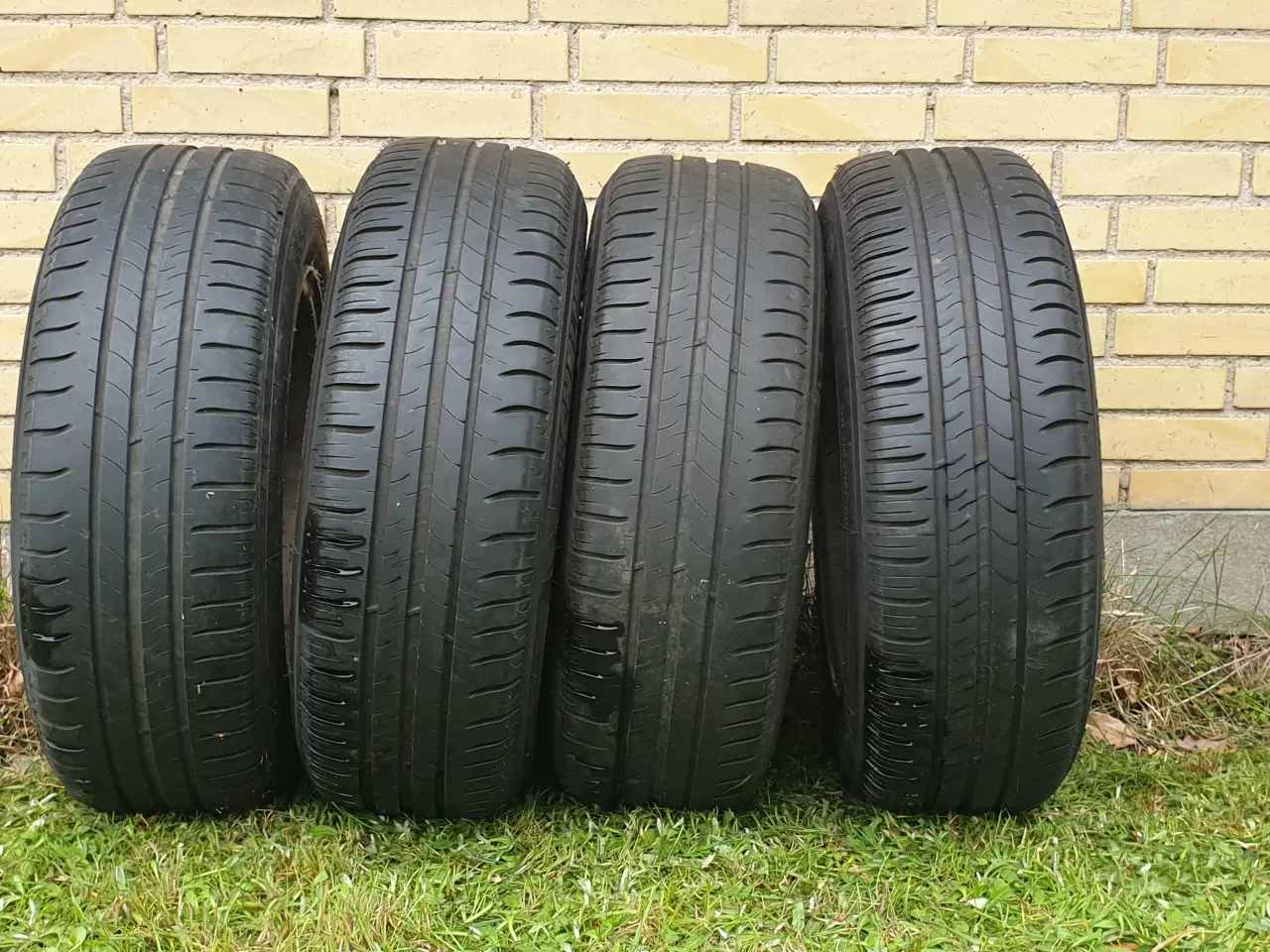 Billede 2 - Alufælge15" Michelin til Mercedes(195 65 R 15 91H)