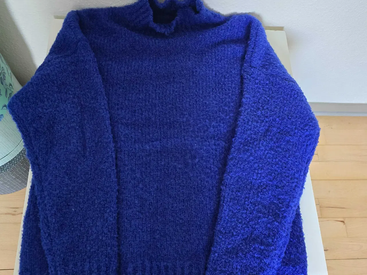 Billede 8 - 2stk.Rigtig fine Bukser.,2stk  striktrøjer 