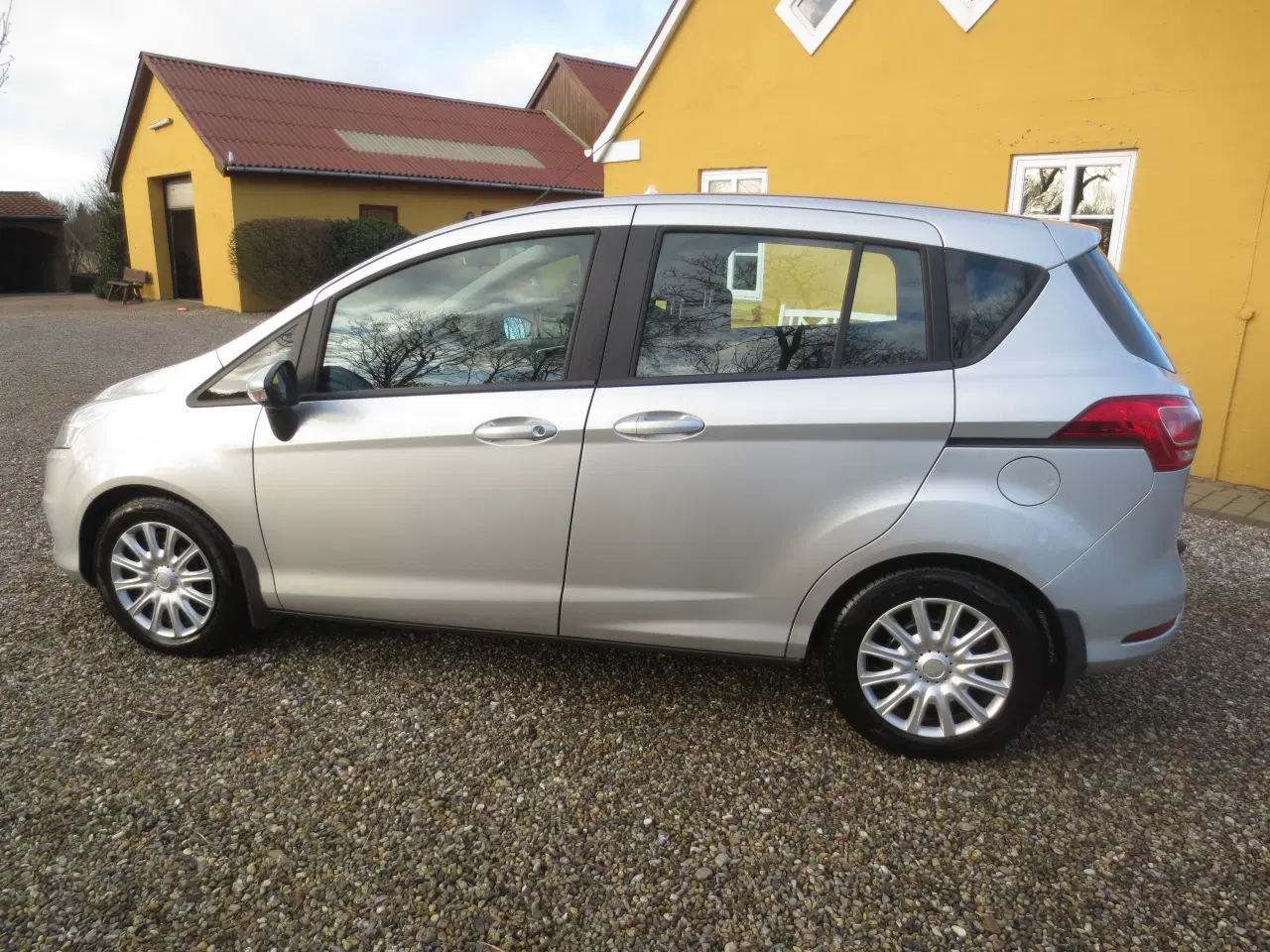 Billede 9 - Ford B Max 1.0 Ecoboost År 2013. Nysynet.