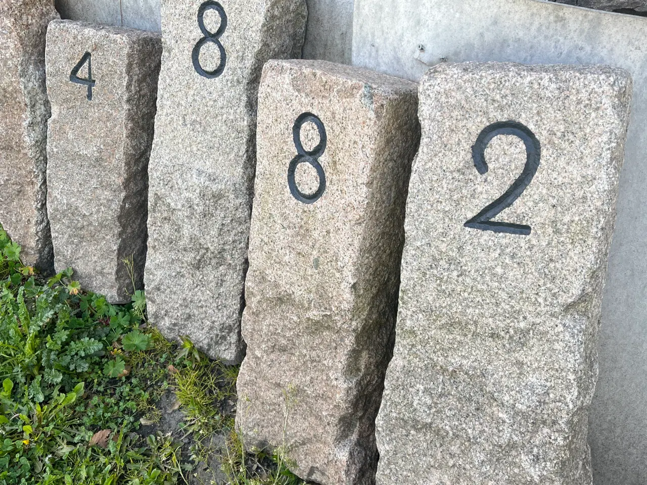 Billede 3 - Sten med Husnummer 2, 4 , 6 og 8