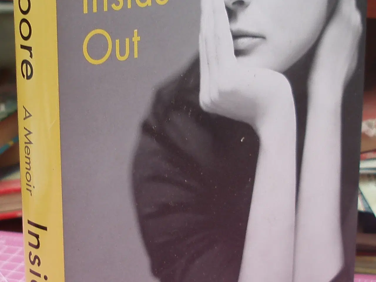 Billede 1 - Demi Moore, Inside out