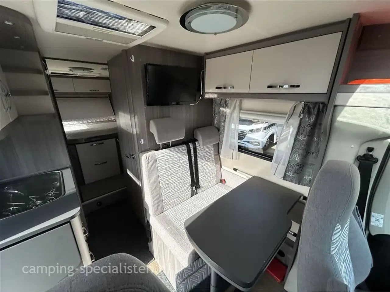 Billede 8 - 2022 - Hobby Optima On Tour   Hobby Optima On Tour V65 GQ model 2022 kan nu ses hos Camping-Specialisten