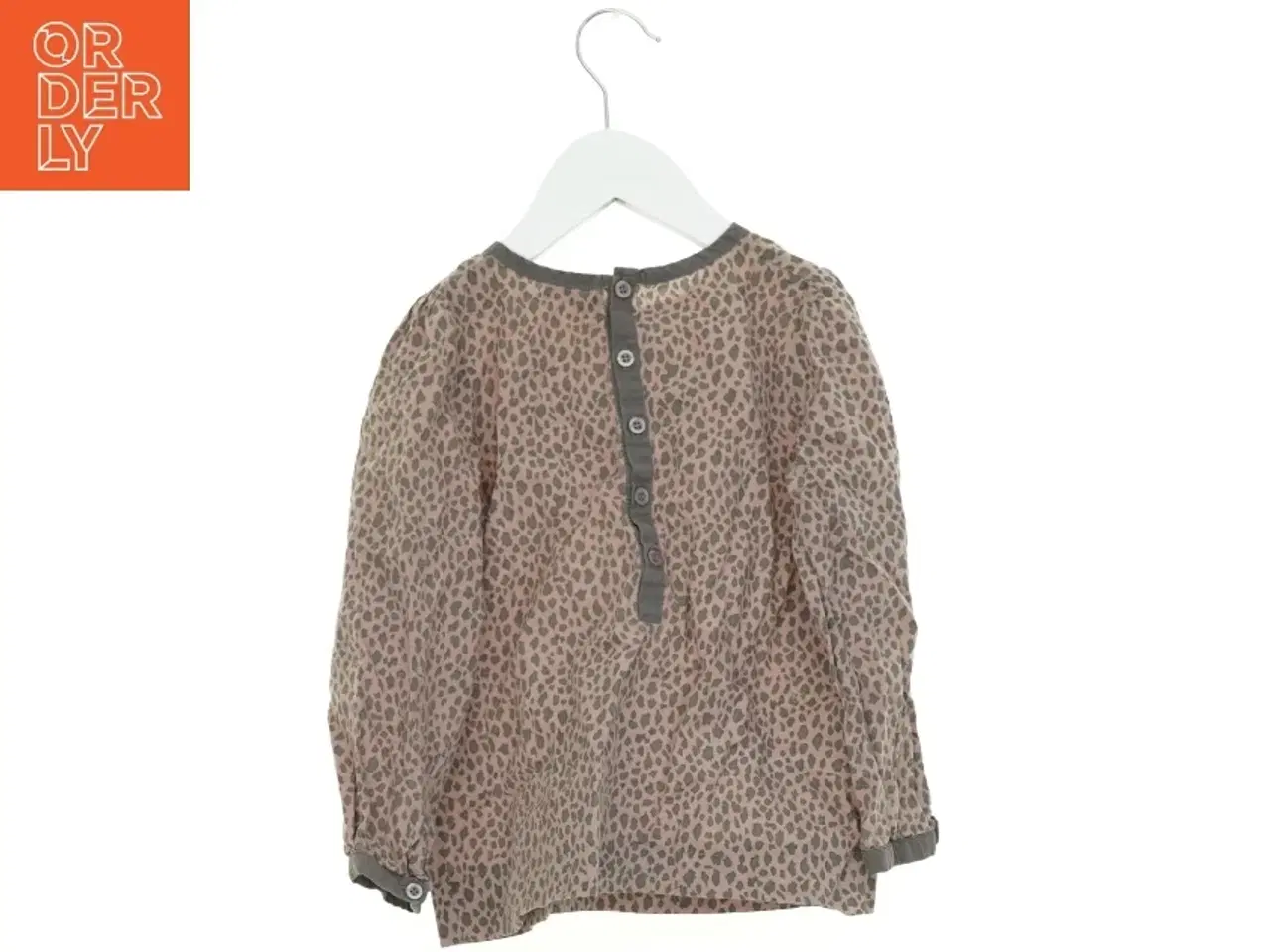 Billede 2 - Top fra Bakito (str. 104 cm)