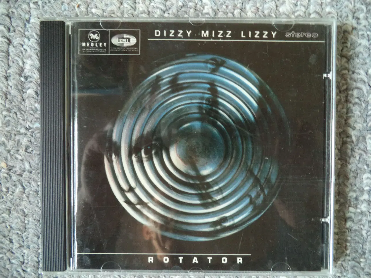 Billede 1 - Dizzy Mizz Lizzy ** Rotator                       