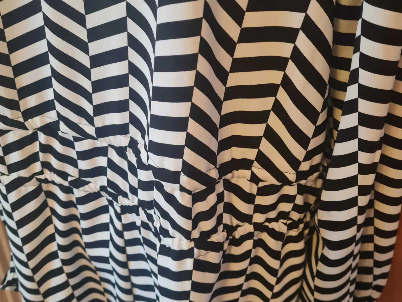 Billede 6 - Kjole Zizzi str M 46-48