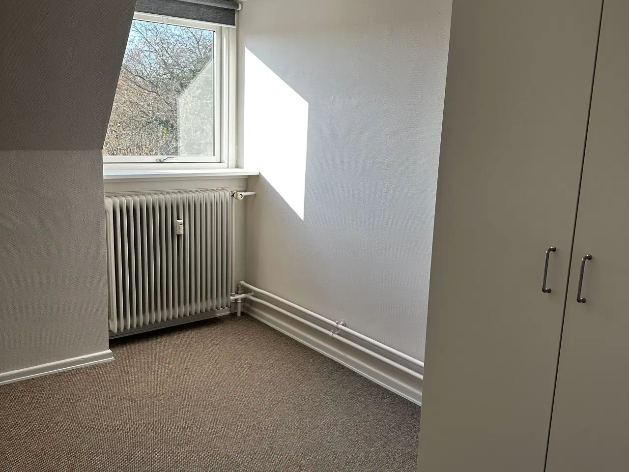 Billede 2 - Værelse til leje fra 1/2. 