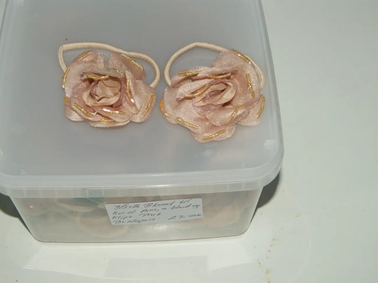 Billede 5 - Smykker i. ca. 400 Plast Kasser. haves. alt forsk.