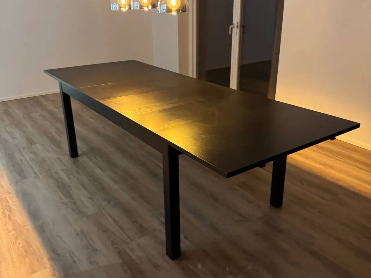 Billede 3 - Ikea Spisebord Bjursta 