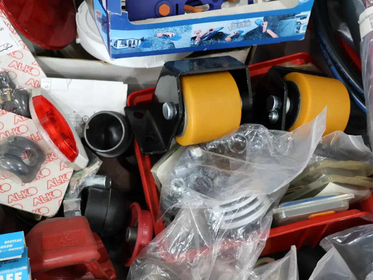 Billede 6 - Palle med diverse blandede reservedele m.m. 