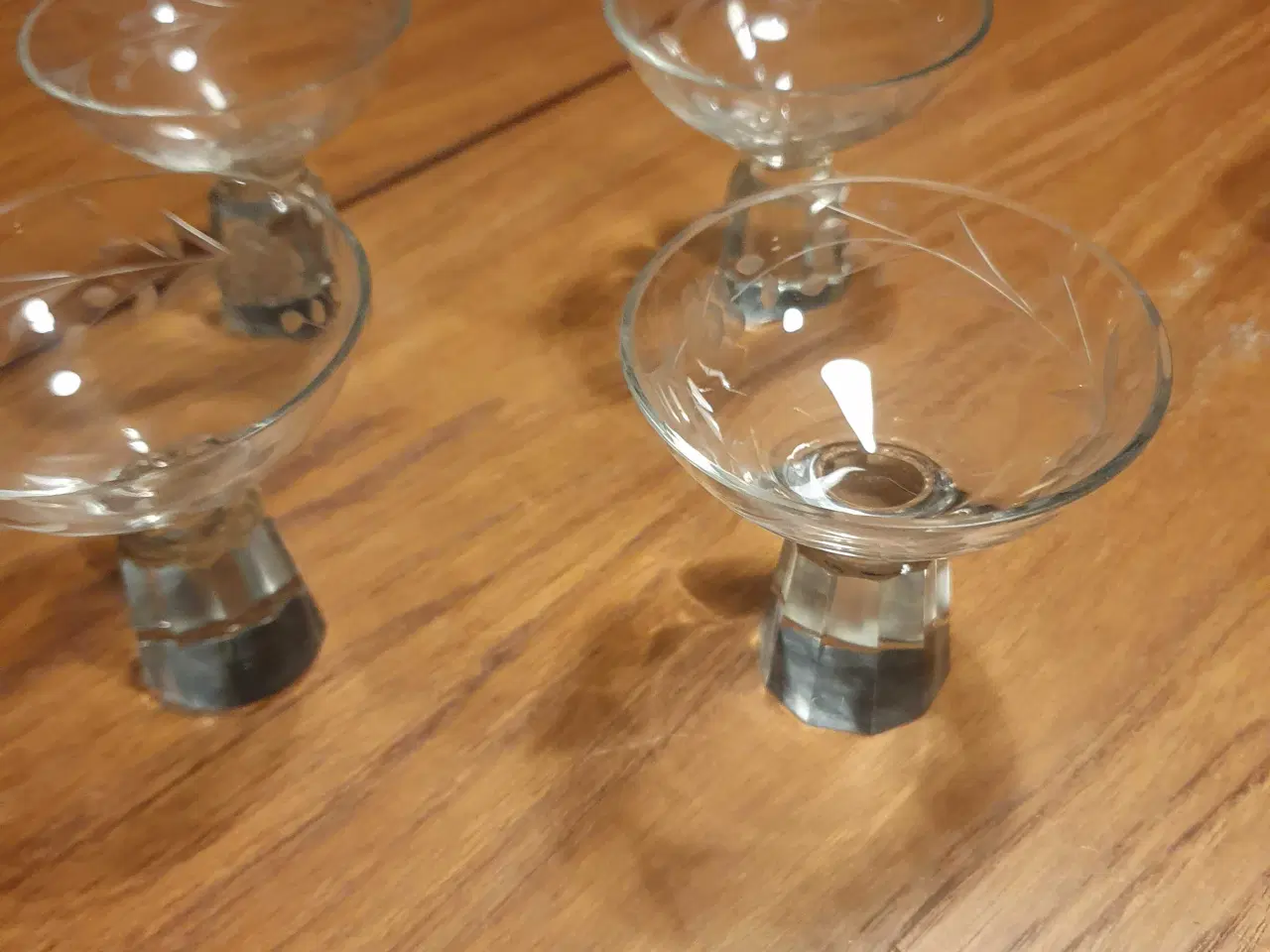 Billede 4 - 4 ens fine glas 