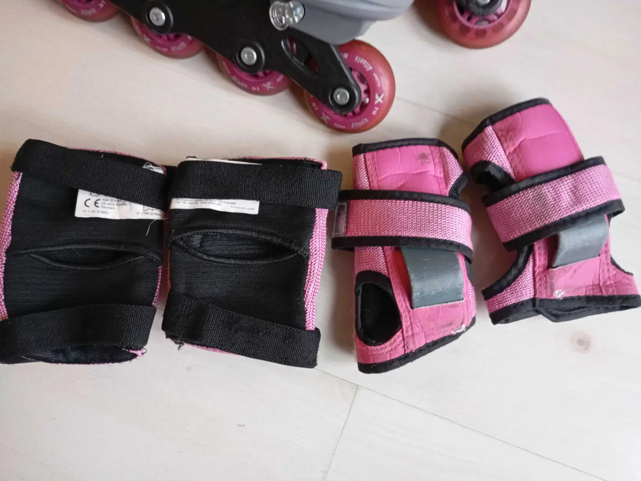 Billede 1 - Børne skøjter inliners. Str. 31-34.