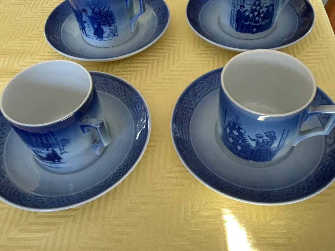 Billede 1 - 4 kaffekopper Royal Copenhagen m/underkopper