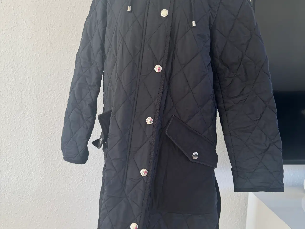 Billede 2 - Burberry quiltet jakke 